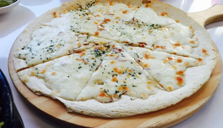 O mofo do queijo gorgonzola faz mal: Verdade ou mito?